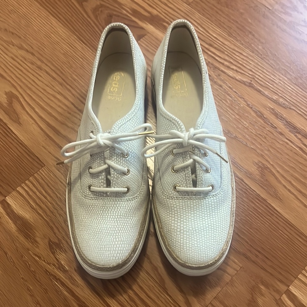 Nearly new Keds off white tan snakeskin
